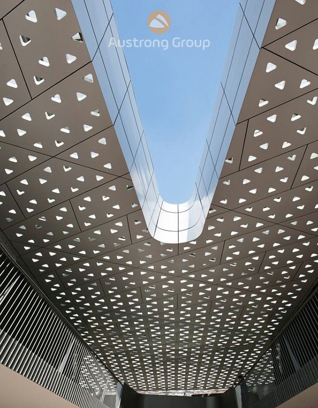 Aluminium Polymorphic ceiling