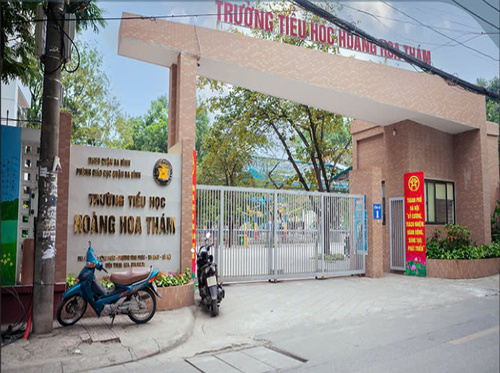 Trường tiểu học Hoàng Hoa Thám