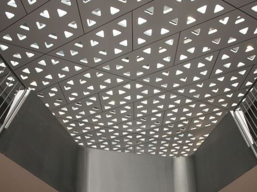 Aluminium Polymorphic ceiling