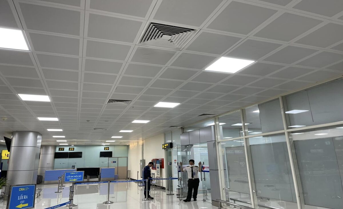 Trần nhôm Clip-in Tile