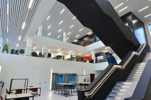 Trần nhôm Multi B-Shaped