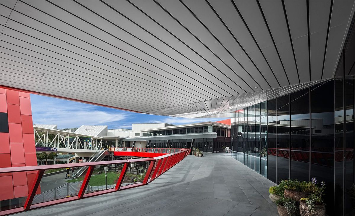 Trần nhôm Multi B-Shaped