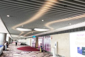 Trần nhôm Linear U-Bullet