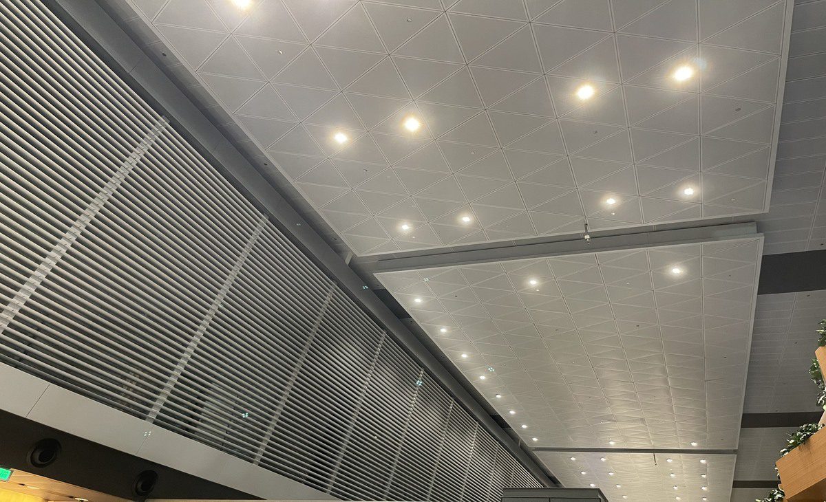 Trần nhôm tam giác Triangle – Tiles