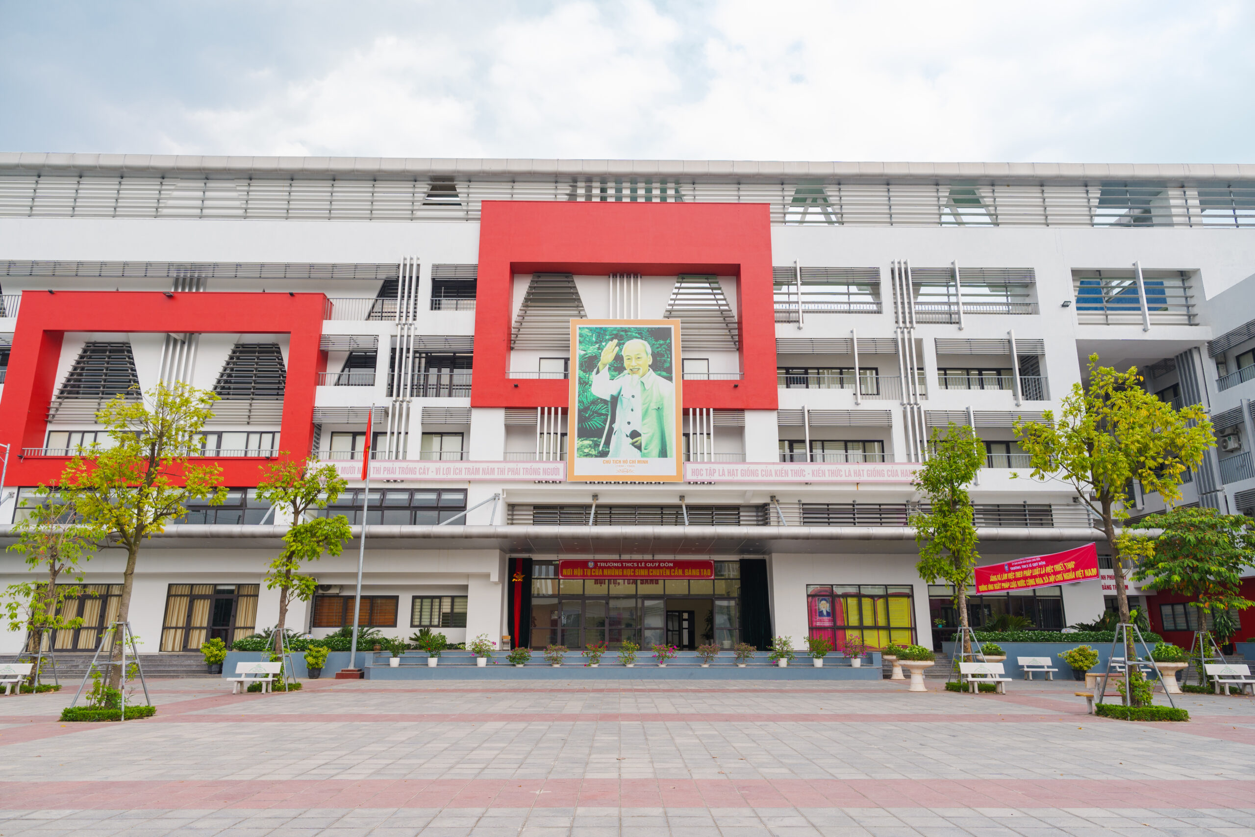 THCS LÊ QUÝ ĐÔN - LONG BIÊN 2